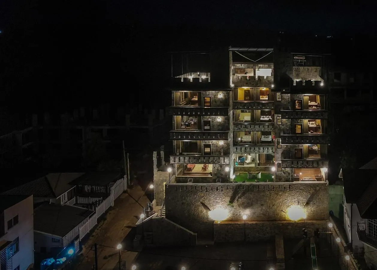 Fort Windshire Nuwara Eliya Hotel